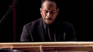 Rhapsody in Blue by George Gershwin Part 2 performed by Leon Bates [upl. by Xanthus]