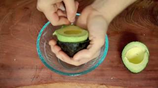 Como hacer Guacamole FACIL Y RAPIDO [upl. by Akihsal]