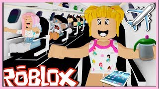 Rutina de Viaje en Avion en Roblox  Goldie y Titi Aventuras en Bloxburg [upl. by Nerag]