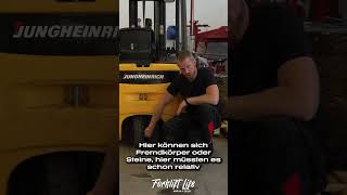 100 Fragen zum Staplerschein  042 shorts forkliftlife forklift [upl. by Nawud87]