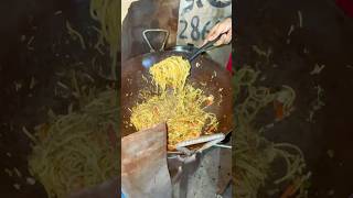 Cheapest Chowmien in Korangi  Karachi Food Series  Episode 118  Taste Tou Kar streetfood food [upl. by Fred]