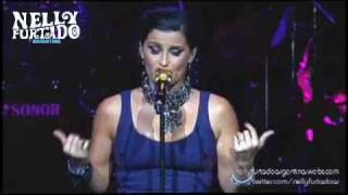 Nelly Furtado  Mas Live In Los Angeles [upl. by Dnomder]