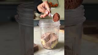 YUMMIEST HEALTHY CHOCOLATE PROTEIN SMOOTHIE 🍫💪  QUICK PROTEIN SMOOTHIE RECIPE shorts [upl. by Dobb]