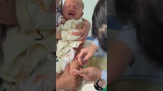 Baby vaccination 💉 vaccinator cuteanimal doctors cutebaby cute firstvaccination [upl. by Lihka]