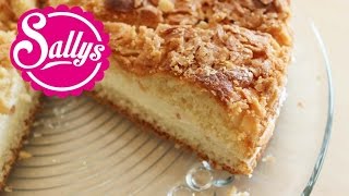 Sallys Classics Bienenstich Rezept  Bee Sting Cake  Sallys Welt [upl. by Farrel683]