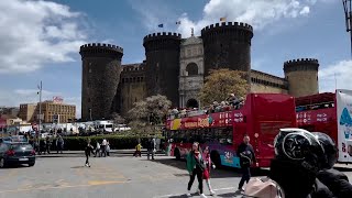 Murale di Maradona e musei gratis boom di turisti a Napoli [upl. by Nonnahs]