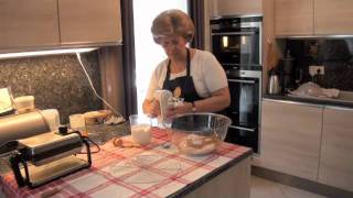 Recette de la gaufre liégeoise à la cannelle [upl. by Alaham]