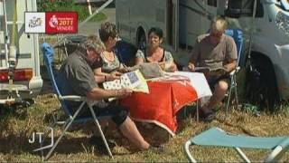 Campingcar  le Tour de France en direct Vendée [upl. by Ahsirhcal]