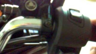 Honda PCX 125 i quotAlingquot Idling System [upl. by Eimmas937]