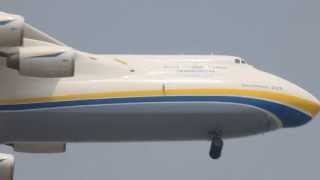 Antonov AN225 Mriya in Incheon International Airport [upl. by Nanek]