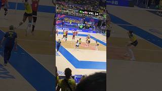 MEGA RALLY ENTRE BRASIL E ESTADOS UNIDOS NA VNL 2024 vnl volleyball vôlei [upl. by Yesnnyl419]