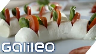 Original italienisch oder Massenproduktion So entsteht Mozzarella  Galileo  ProSieben [upl. by Nicks742]