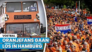 Zien totale gekte in Hamburg met Oranjefans [upl. by Ravaj]