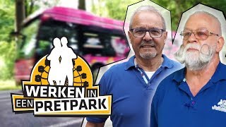 WERKEN IN EEN PRETPARK  Buschauffeur en portier  Julianatoren [upl. by Keryt]