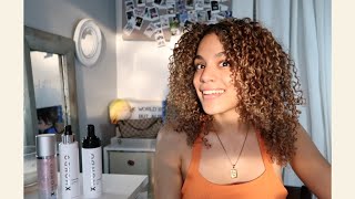 XMONDO Review on my 3b Curls using Hydromania Conditioning Mist and Glitterati Styling Serum [upl. by Xanthe]