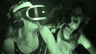 How Scary is The Resident Evil 7 Kitchen Demo in PS VR [upl. by Sitnik416]