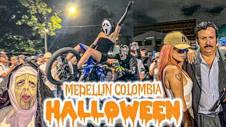 CARAVANA DE HALLOWEEN EN MEDELLIN  PABLO200 [upl. by Perkin984]