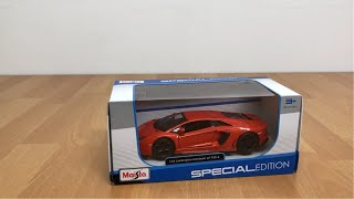 Lamborghini Aventador LP 7004 Diecast Model Car by Maisto [upl. by Haggi]