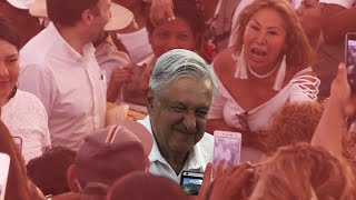 AMLO hace lo que NUNCA IMAGINASTE ver en un presidente de México [upl. by Leo]