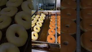 How FRESH GLAZED DONUTS ARE MADE At Carls Donuts in Las Vegas [upl. by Raseac]