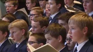 quotMissa in tempore belliquot Paukenmesse Joseph Haydn  Regensburger Domspatzen Roland Büchner [upl. by Eresed88]