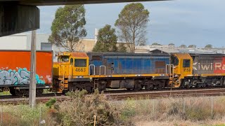 DL 9158 DCP 4663 with Train 229 passing Wairere drive bridge Hamilton NIMT [upl. by Sachsse711]