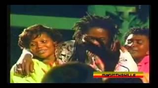 Dennis Brown No Man Is An Island in Jamaica Live at Sunsplash 1988 [upl. by Dinsmore]