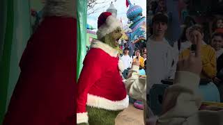 AN ICONIC ENTRANCE FROM THE GRINCH AT UNIVERSAL STUDIOS ORLANDO  GRINCHMAS [upl. by Esmerelda]