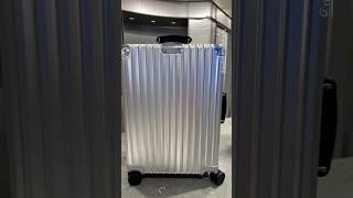 Rimowa Classic VS Original Cabin “Aloha” Waikiki Hawaii Shopping Vlog Rimowa RimowaCarryOn [upl. by Lsil]