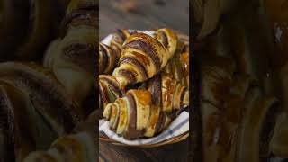 CORNETTI DI PASTA SFOGLIA con Nutella 🥐 Ricetta Facile  BuonIdea shorts [upl. by Troy]