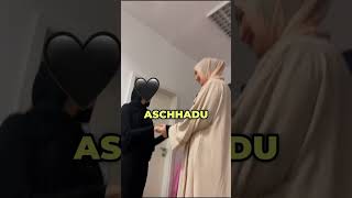 MaschaALLAH Und wieder konvertiert eine Andersgläubige zum Islam ❤️🤲🏻 [upl. by Ethelin326]