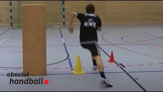 1 on 1 handball offense technique training [upl. by Eiddam]