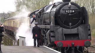 92214 Steam Locomotive on the Great Central Railway [upl. by Ijuy]