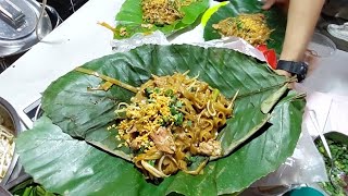 UNIK  KWETIAW ARANG DIBUNGKUS PAKAI DAUN SIMPUR  INDONESIAN STREET FOOD [upl. by Atteve]