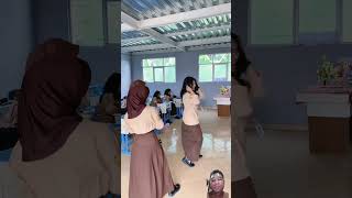 Hari baik youtubeshorts subscribe youtubeshorts memengeselintapibikintawa [upl. by Candace]