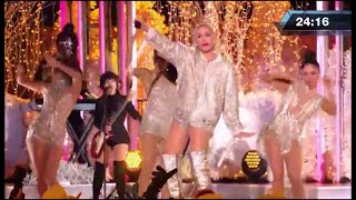 Gwen Stefani — Hollaback Girl Live  New Years Eve 2020 [upl. by Adnirim]