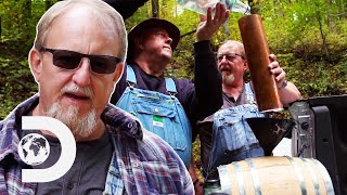 Mark amp Digger Make Kentucky Bourbon Moonshine For A Funeral  Moonshiners [upl. by Sakram]