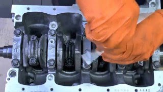 Rebuild engine Suzuki G13B Swift Gti part three  revisione motore 14 [upl. by Enelyt]