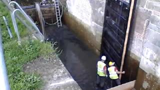 COTSWOLD CANALS  gating Double Lock Stroudwater Navigation [upl. by Dyol]