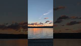 Sunrise at Keuka Lake in Hammondsport NY [upl. by Nohtan]