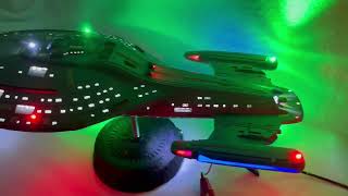 Star Trek USS Voyager 1670 NCC74656 model kit built and lit [upl. by Cita]