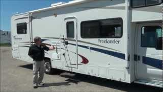 Used Class C Motorhome 2005 Coachmen Freelander 3100SO [upl. by Diann999]