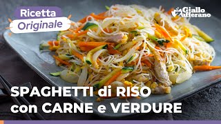 SPAGHETTI di RISO con CARNE e VERDURE un grande classico della cucina cinese Da provare subito 🥢🥡 [upl. by Sivek484]