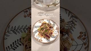 Easy Asian style noodles 🍜 easydinner noodles dinnerrecipe [upl. by Doria]