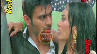 Naagin 3 MUST WATCH Mahir amp Belas RAIN ROMANCE [upl. by Elrebma]