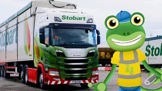 Gecko And The Big Lorry Geckos Real Vehicles  Trucks Lorrys Buses and More  Learning For Kids [upl. by Gabriele]