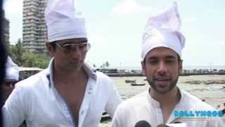 Tushar Kapoor amp Sonu Sood Visit Hajiali Dargah in Mumbai [upl. by Adar766]