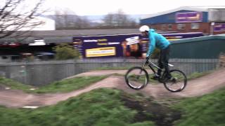 How to ride pump tracks [upl. by Fira]