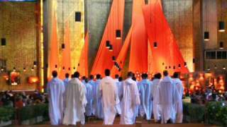 Taizé  Nada te turbe [upl. by Gelb]