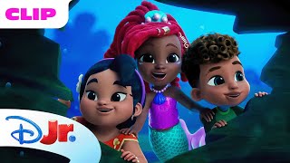 Disney Jr’s Ariel 🧜🏾‍♀️  Meet Ariels Best Friends 🐚  NEW SERIES  disneyjr [upl. by Putnam]